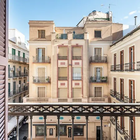 Apartment Sophisticated With Balcony & Views By Rems